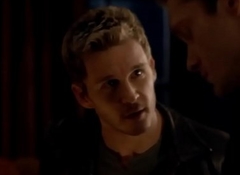 True Blood - Eric plus Jason - Hot gay scene (Ryan Kwanten, Alexander Skarsgard)
